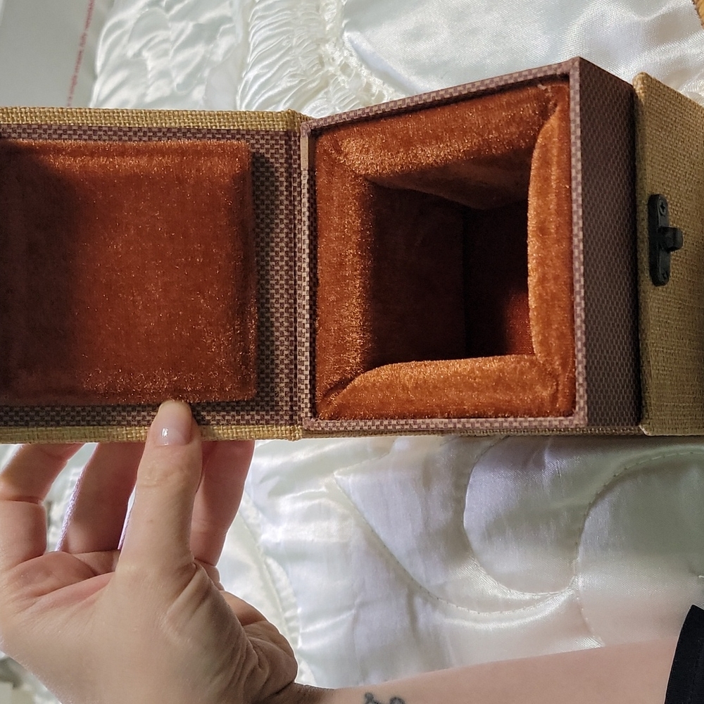 Gift Box - Picture 6 of 7
